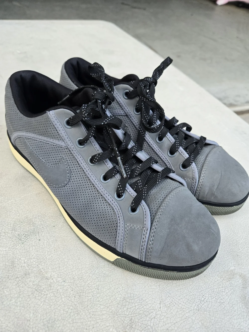 Jordan classic gray